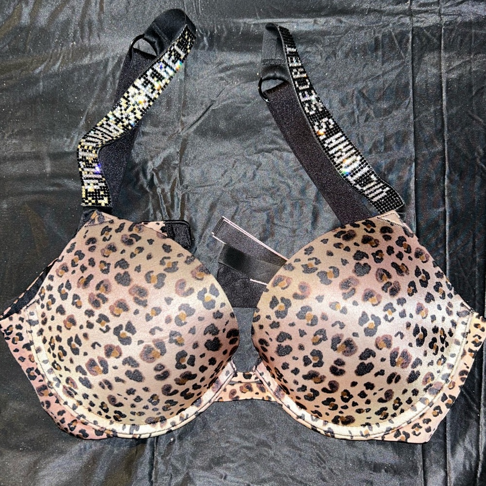 Victoria’s Secret push-up bra
